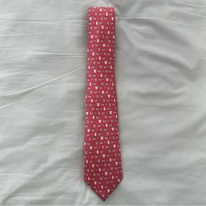 Vineyard Vines x Fruit of the Loom Tie